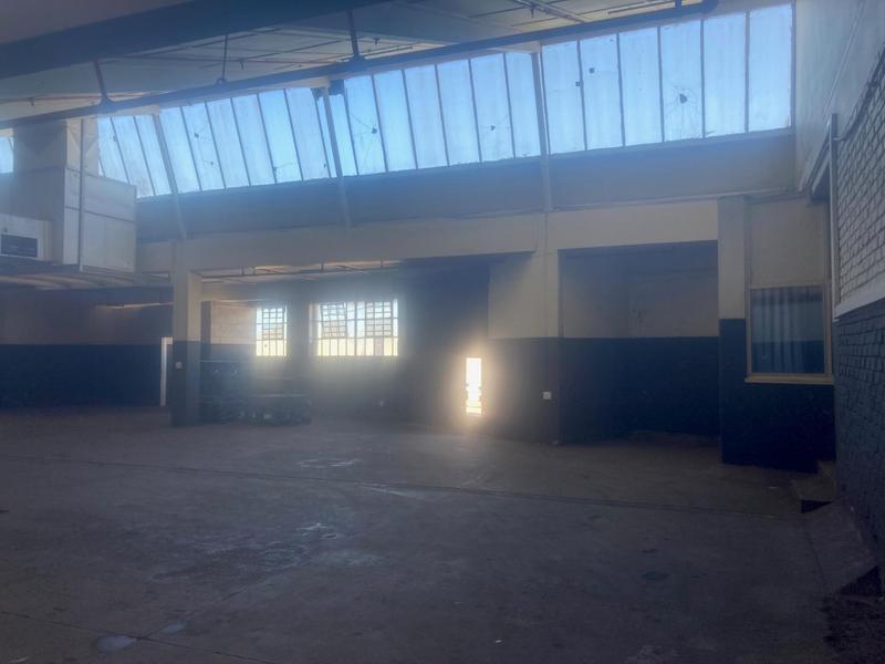 To Let Commercial Property for Rent in Sidwell Eastern Cape